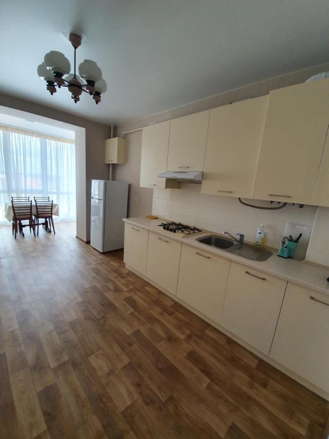 Яровиця.Промінь Lutsk Bagian luar foto